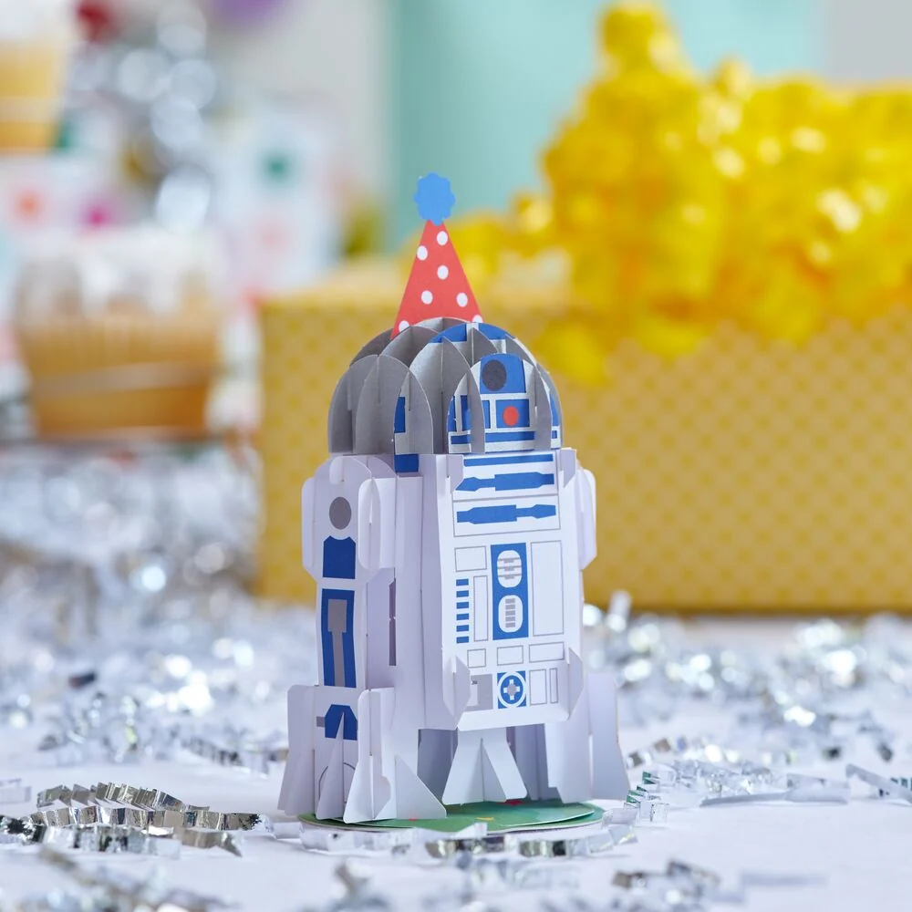 Lovepop Star Wars R2-D2 Birthday Card with Pop-Up Gift Scale - Image 7