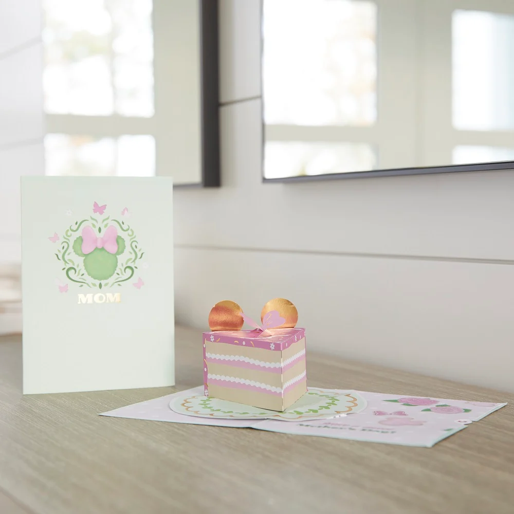 Lovepop Disney’s Minnie Mouse Sweet Mother’s Day Pop-Up Card Plate - Image 5
