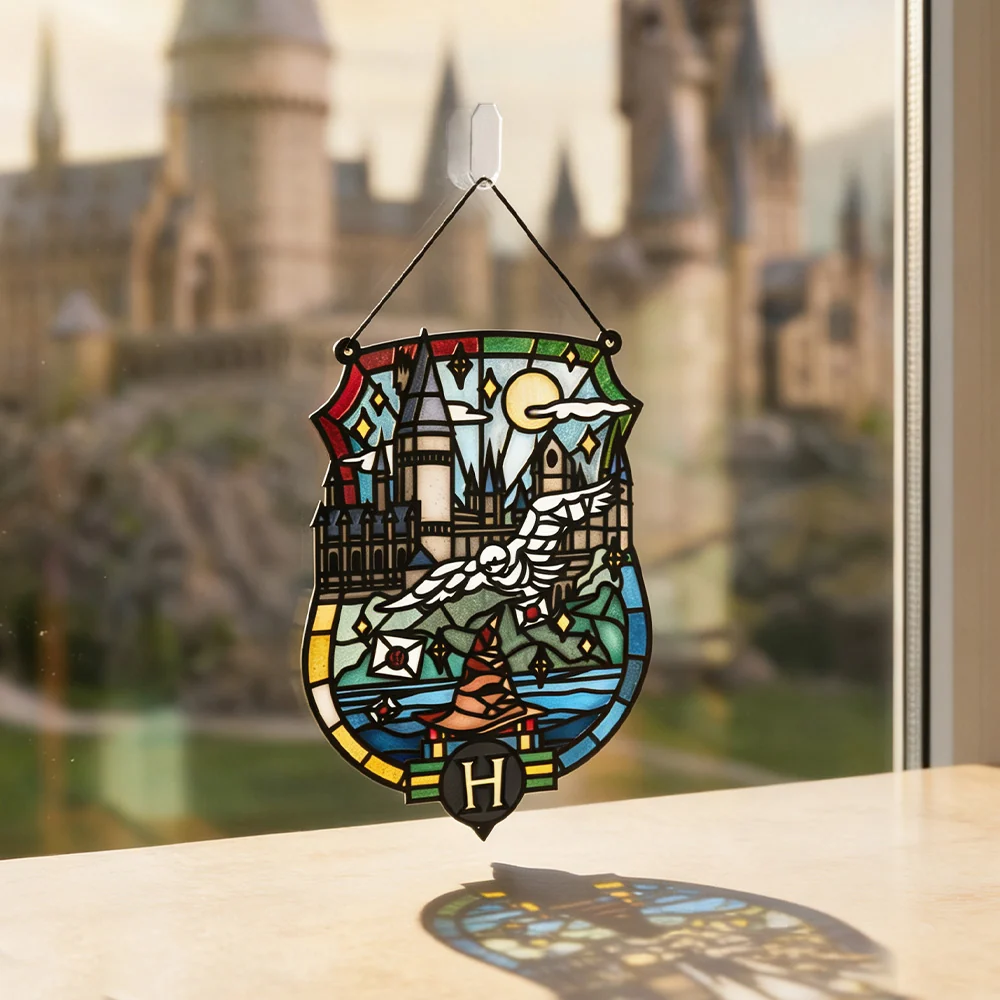 Lovepop Harry Potter Sending Magic Hogwarts Suncatcher Card Glass