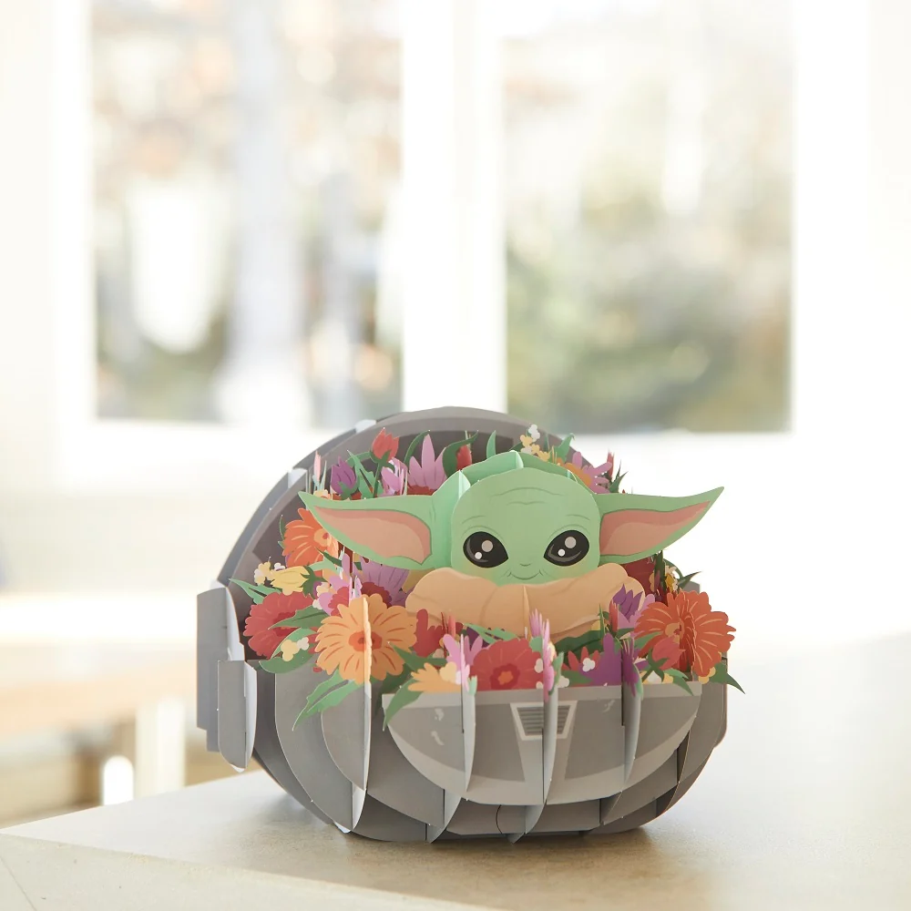Lovepop Star Wars The Mandalorian Floral Grogu Giant Pop-Up Gift
