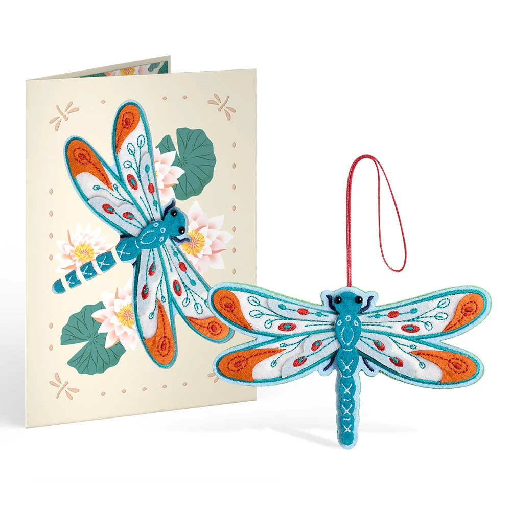Lovepop Wings of Wonder HeartFelt Charm Card 5-Pack - Image 13