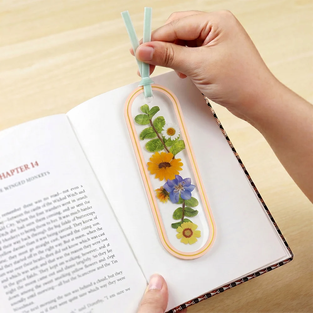 Lovepop Summer Stories Petal Pressed Bookmark Card