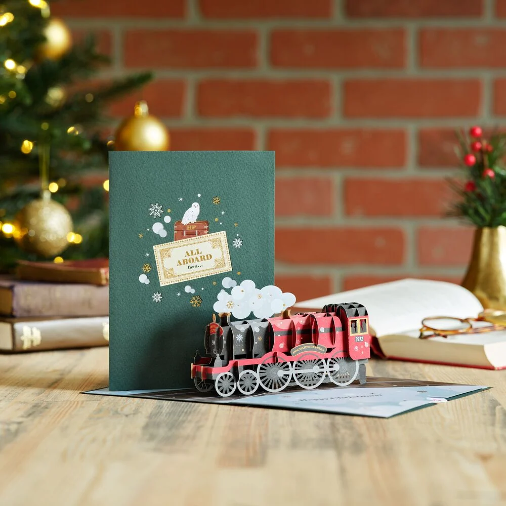 Lovepop Harry Potter Holiday Hogwarts Express Pop-Up Card