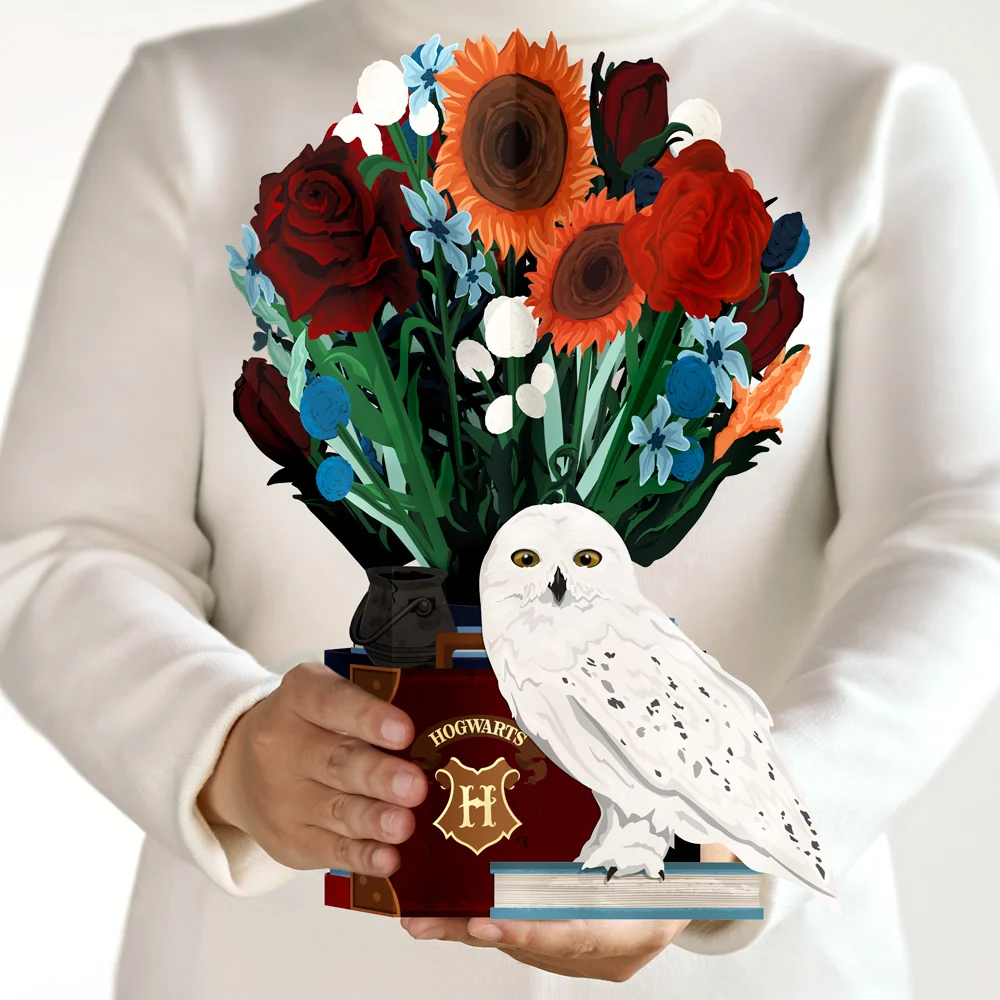 Lovepop Harry Potter Hedwig Birthday Pop-Up Card & Flower Buds Bouquet Bundle - Image 2