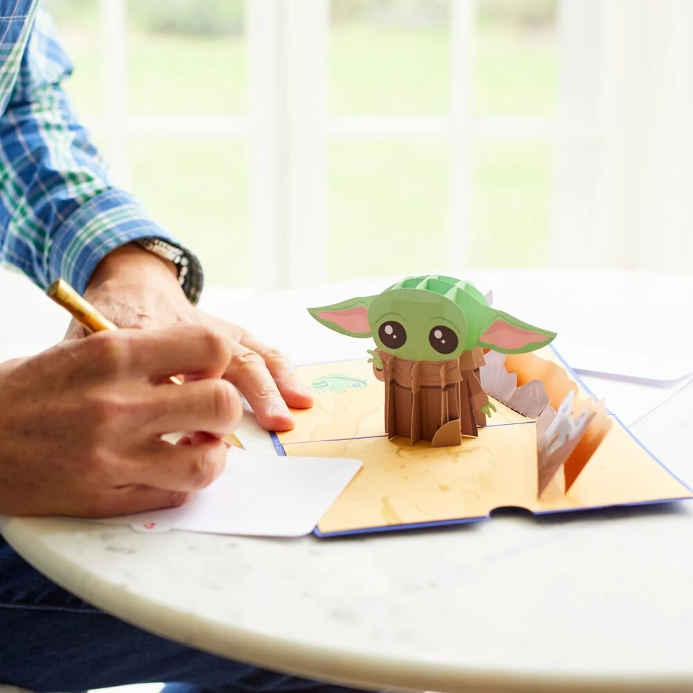 Lovepop Star Wars: The Mandalorian The Child Pop-Up Card - Image 7