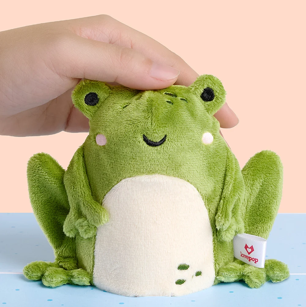 Lovepop 'Toadally Awesome' St. Patrick’s Day Plushpop Card and Sentiment Set Cream - Image 3