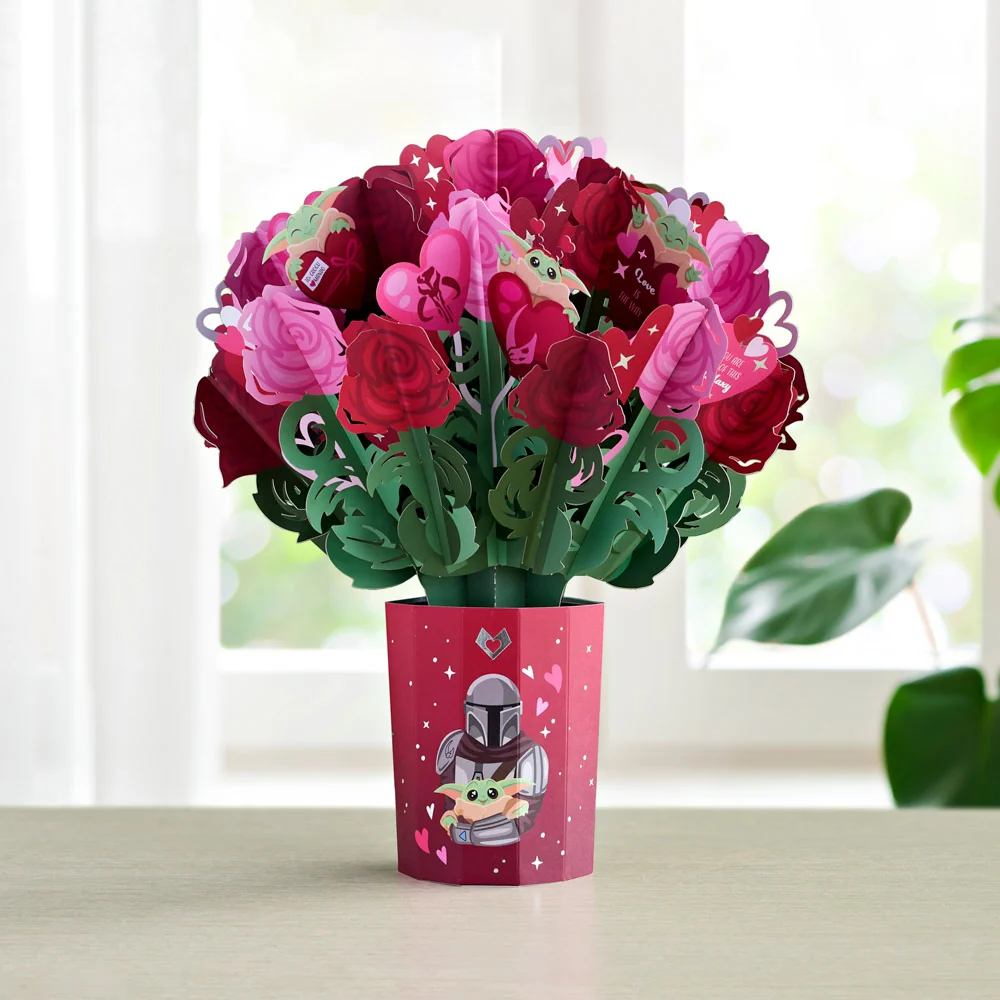 Lovepop Star Wars The Mandalorian Love is the Way Bouquet
