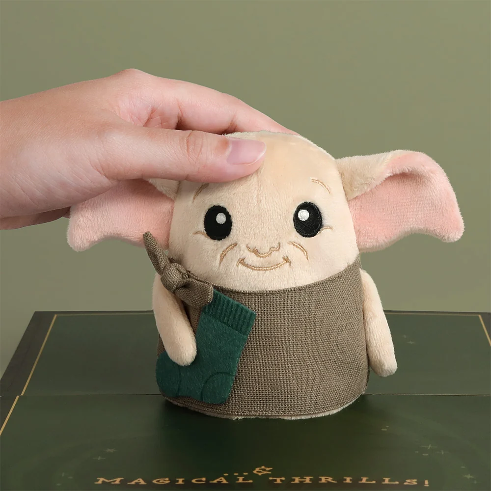Lovepop Harry Potter Dobby 'Day Full of Magical Thrills' Plushpop Card Candle - Image 2