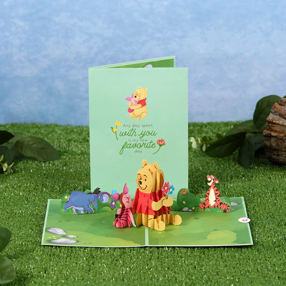 Lovepop Disney’s Winnie the Pooh & Piglet Friendship Pop-Up Card