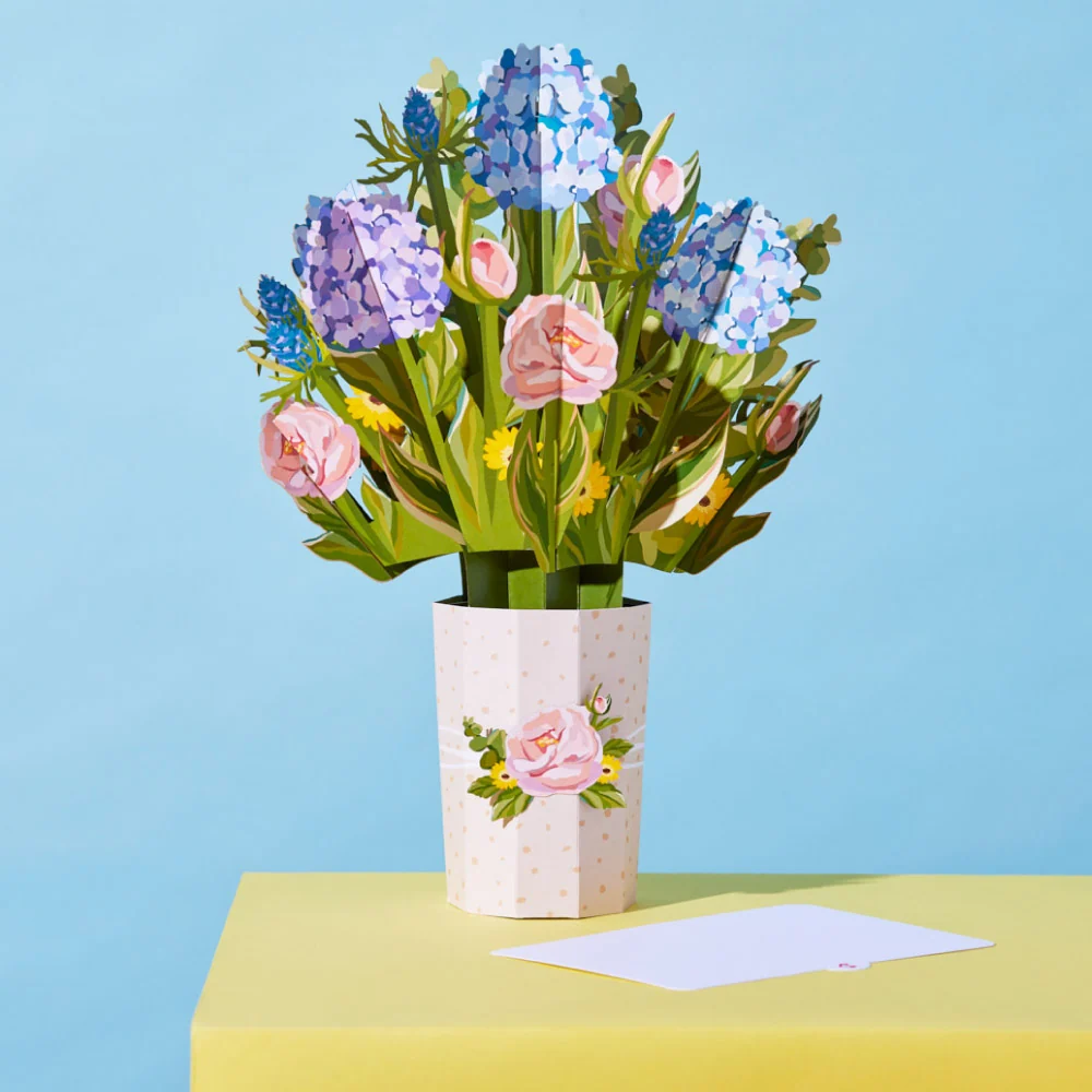 Lovepop Hydrangea Bouquet - Image 5