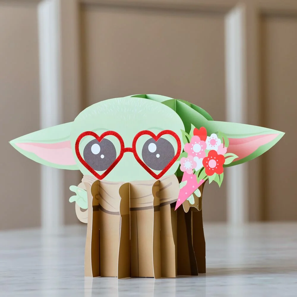 Lovepop Star Wars The Mandalorian Grogu Love Giant Pop-Up Gift Glass - Image 2