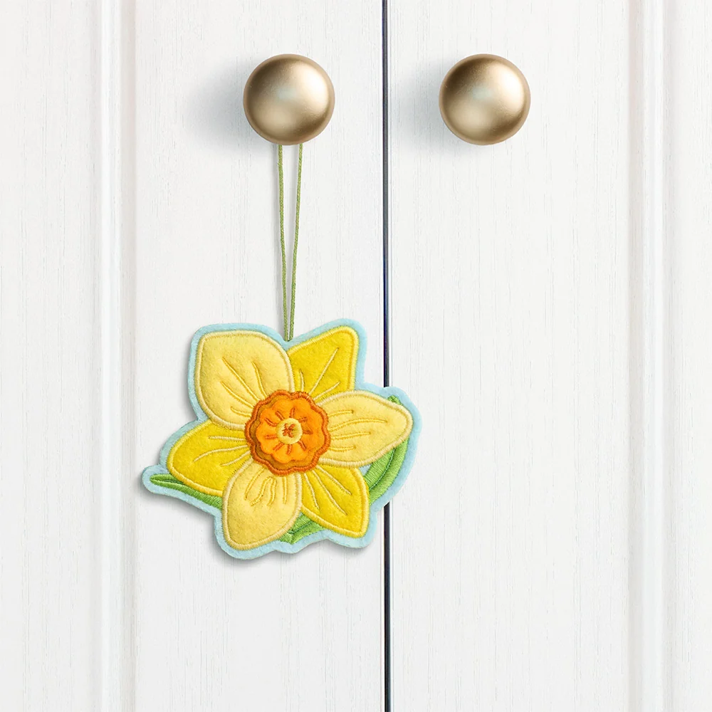 Lovepop Sunny Daffodil HeartFelt Charm Card - Image 4